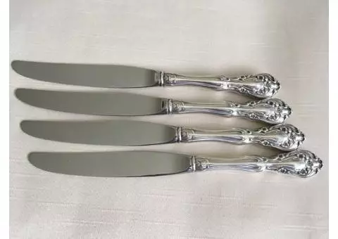 Gorham Essex Silver Plate Set of 4 Dinner Knives